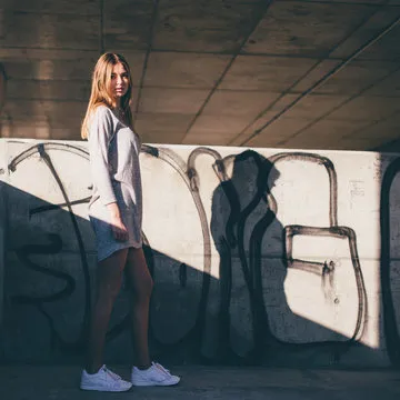 行业分析师 李明